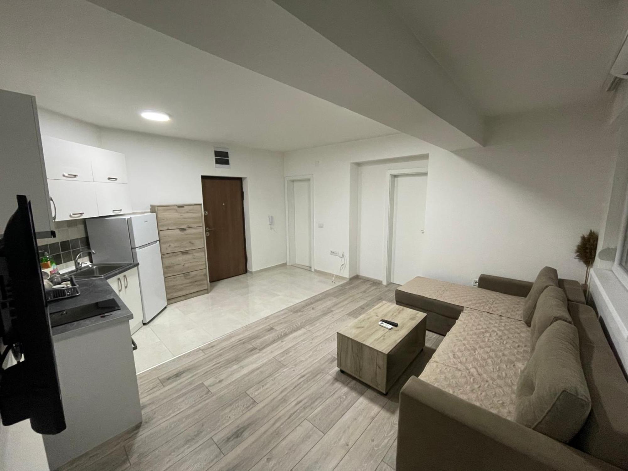 Mrn Apartment 2 Üsküp Dış mekan fotoğraf