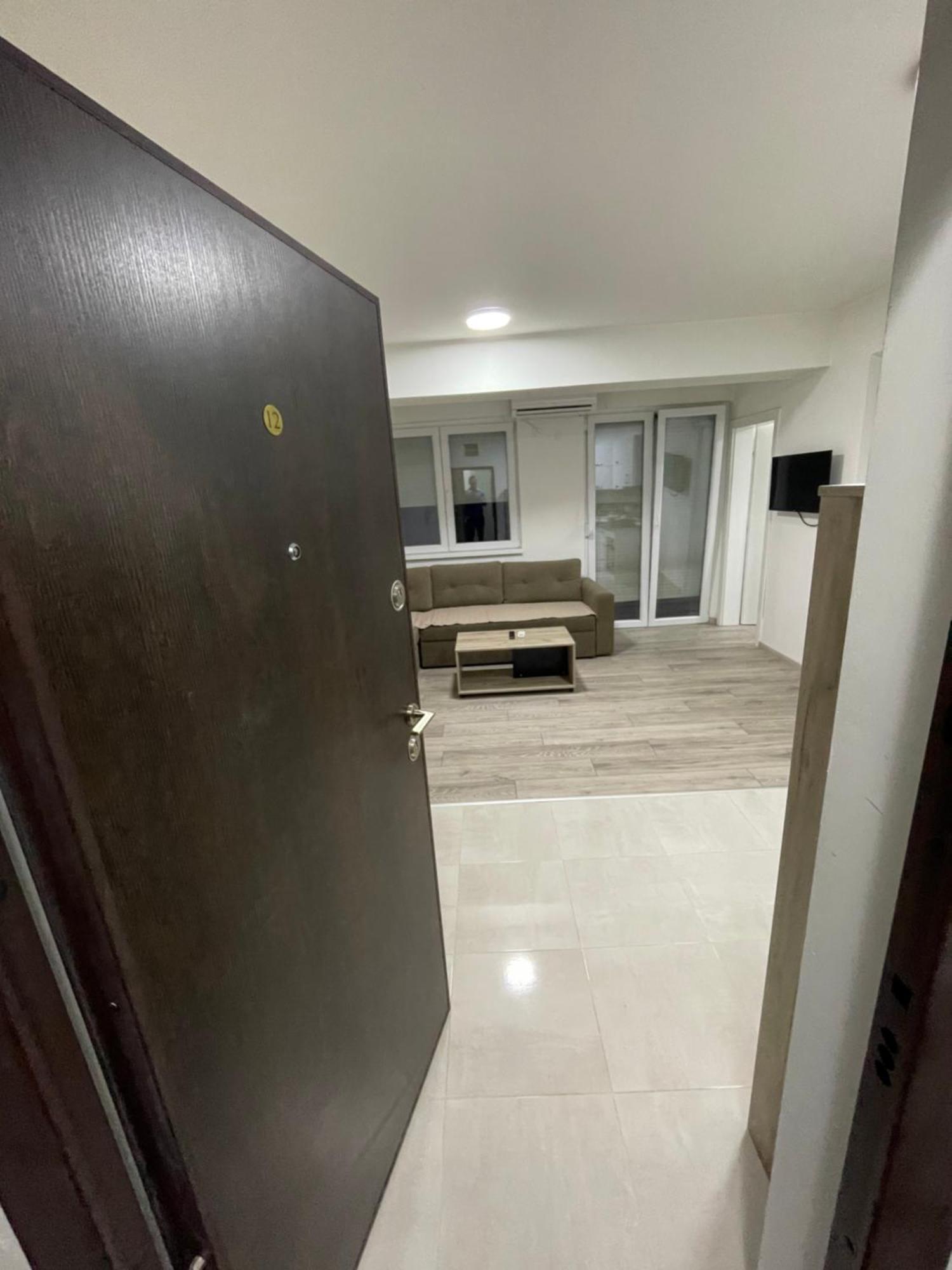Mrn Apartment 2 Üsküp Dış mekan fotoğraf
